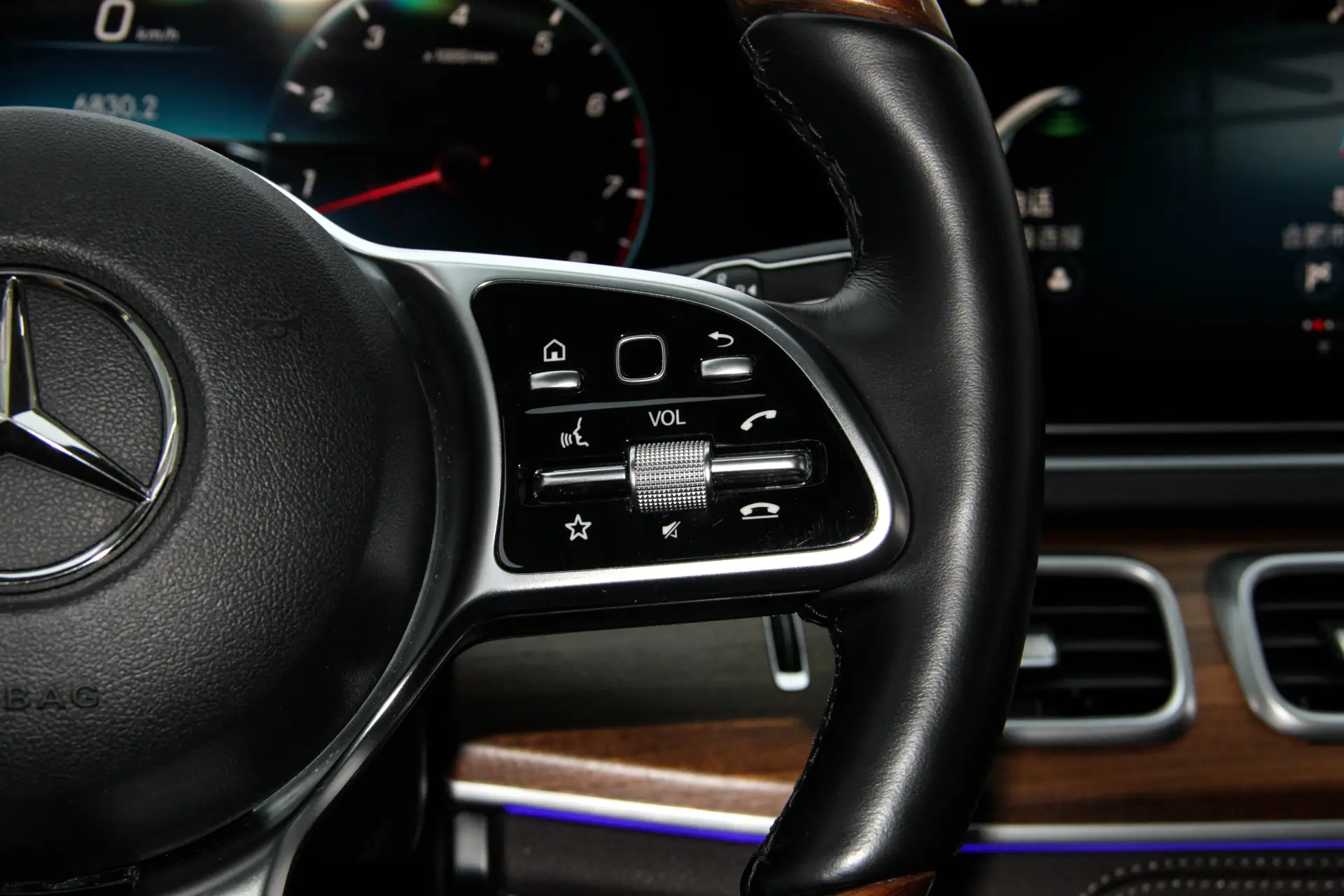 Mercedes-Benz GLS 450 4MATIC, 2024 25