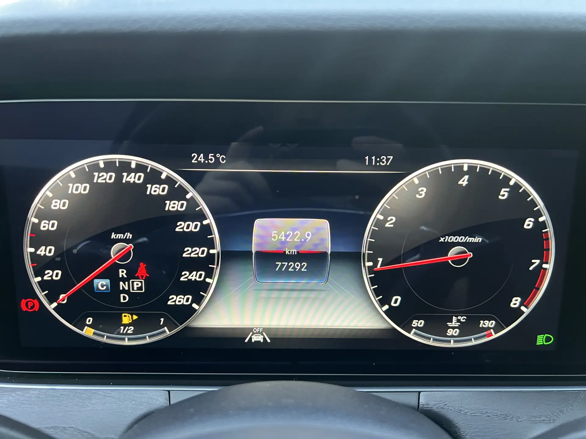 Mercedes-Benz E 320 L, 2017 9