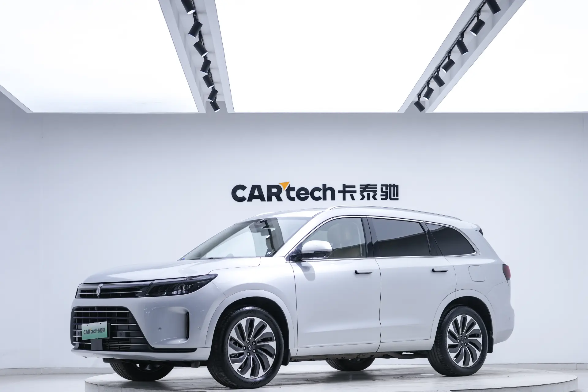 AITO M7, 2024 1