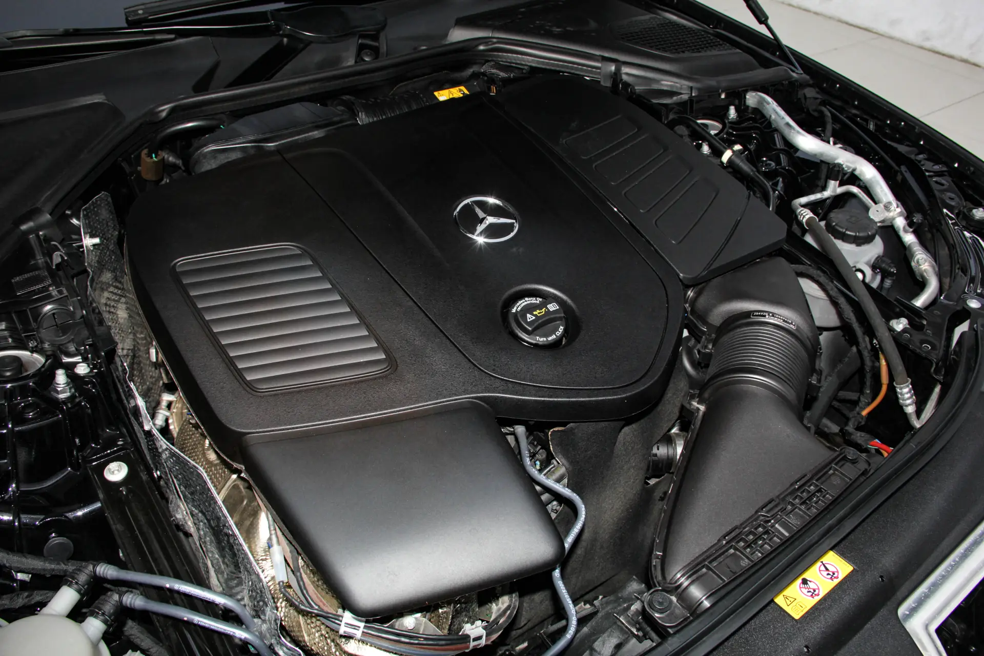 Mercedes-Benz E 300 L, 2024 10
