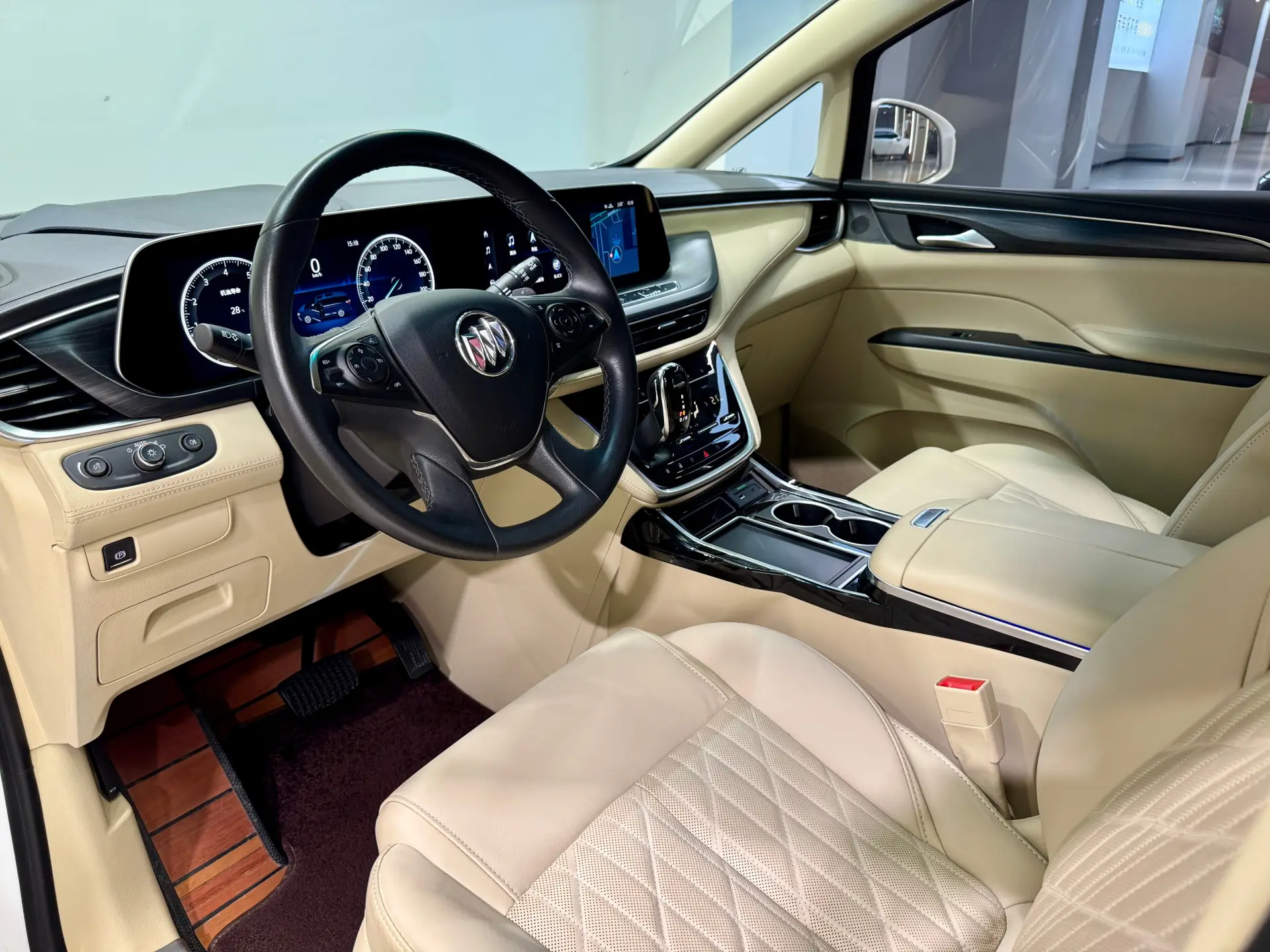 Buick GL8, 2022 7