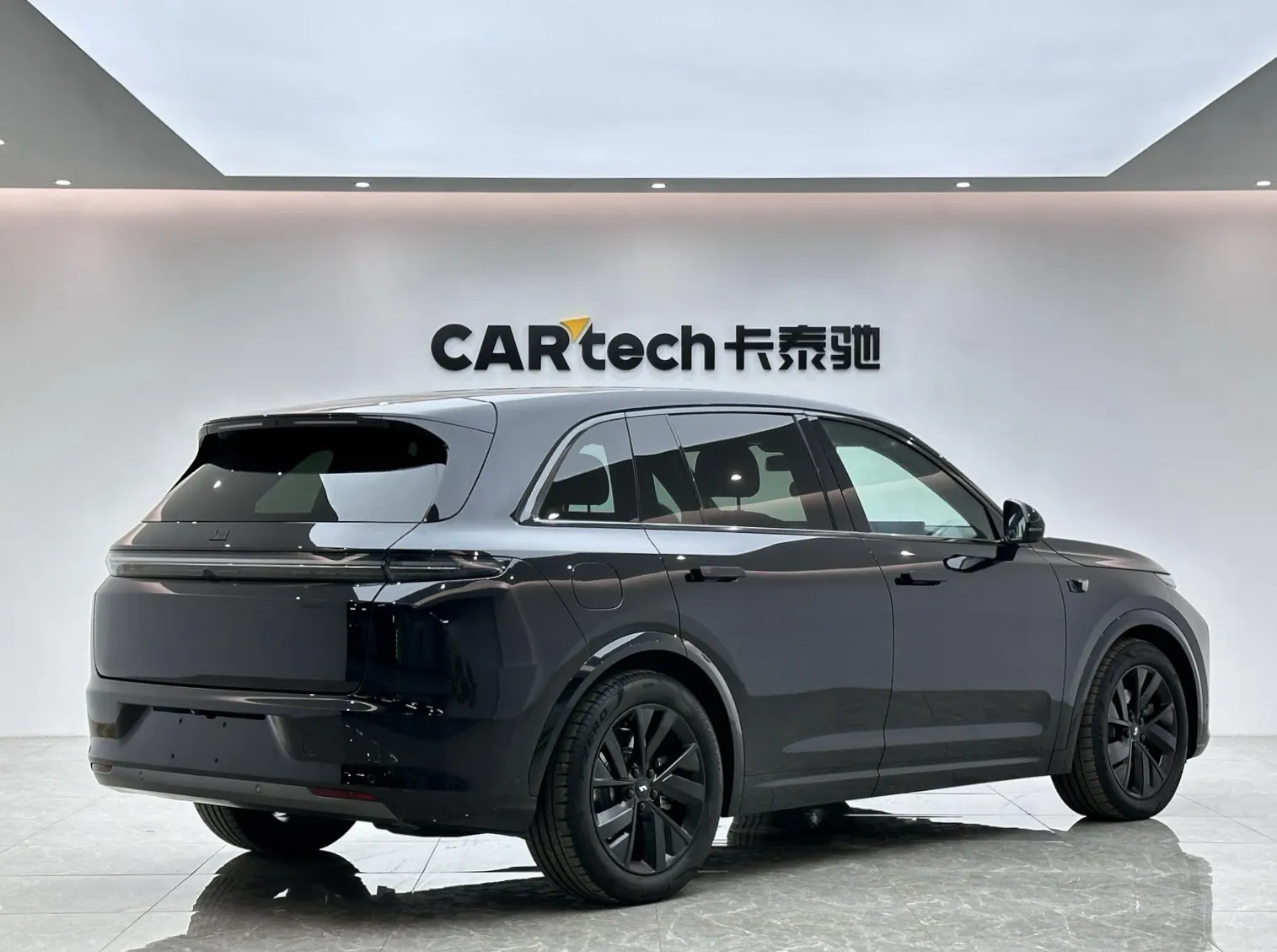 Li Auto L7, 2023 все фото