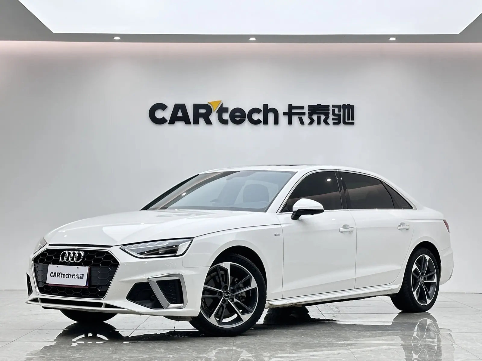 Audi A4L 40 TFSI