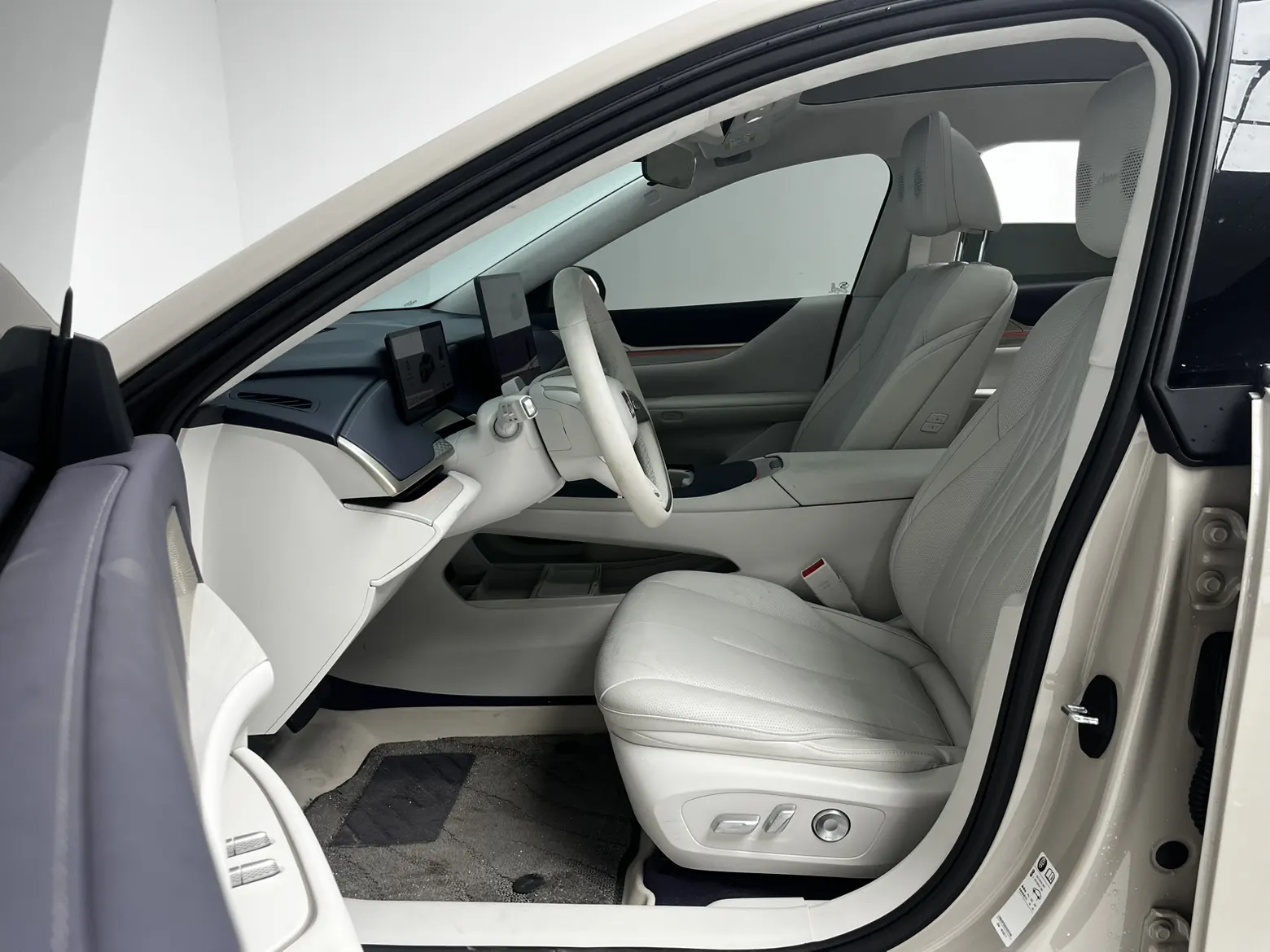 Buick L7, 2025 12