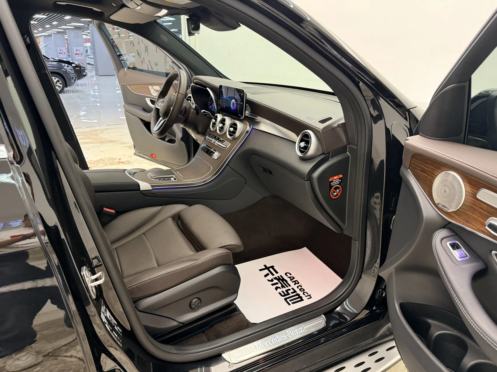 Mercedes-Benz GLC 300 L, 2021 12