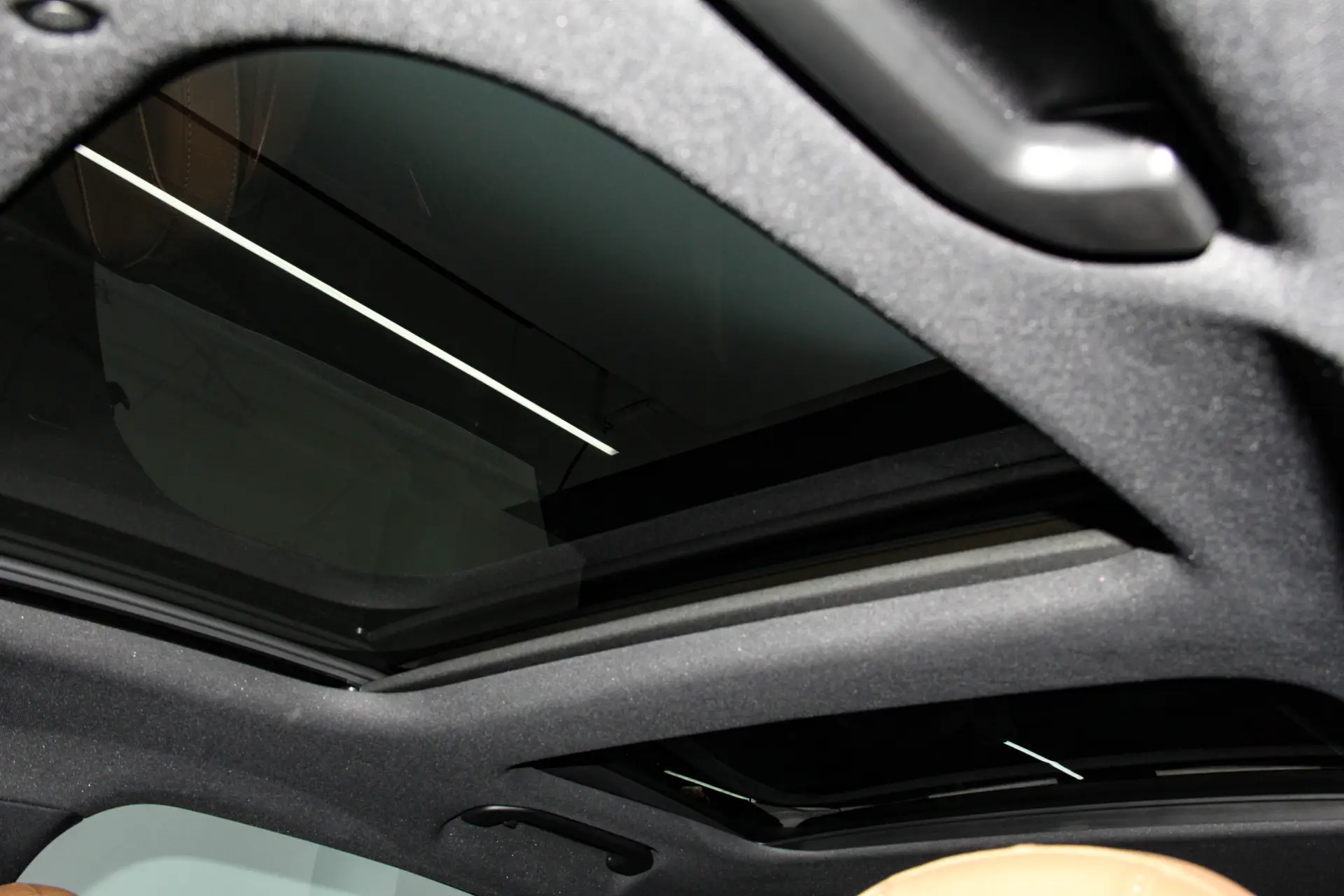 Mercedes-Benz E 300 L, 2024 30