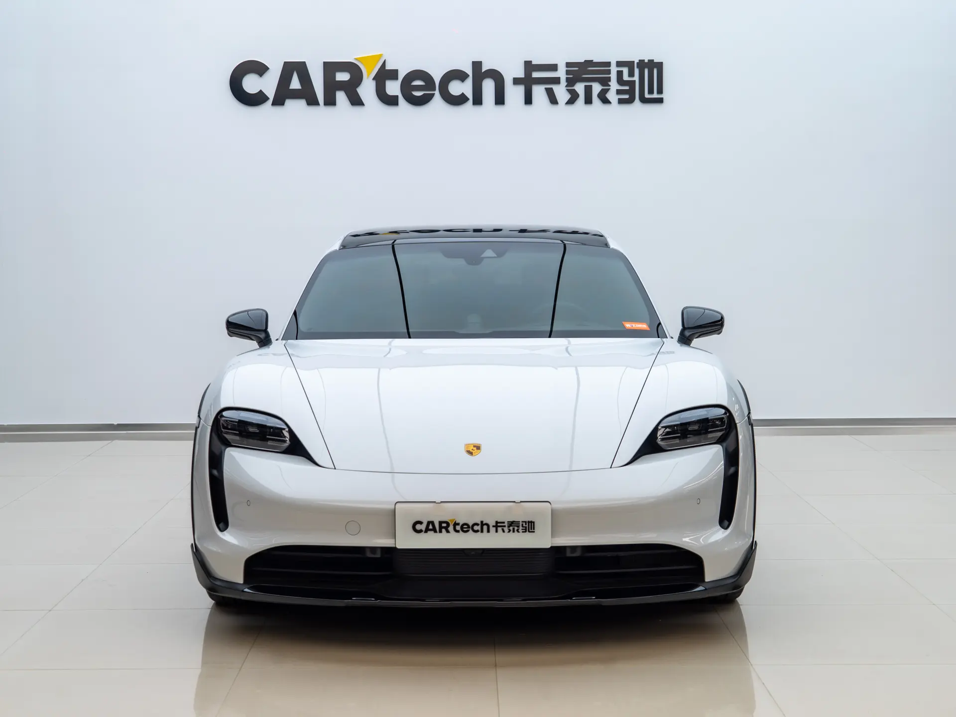 Porsche Taycan, 2024 2