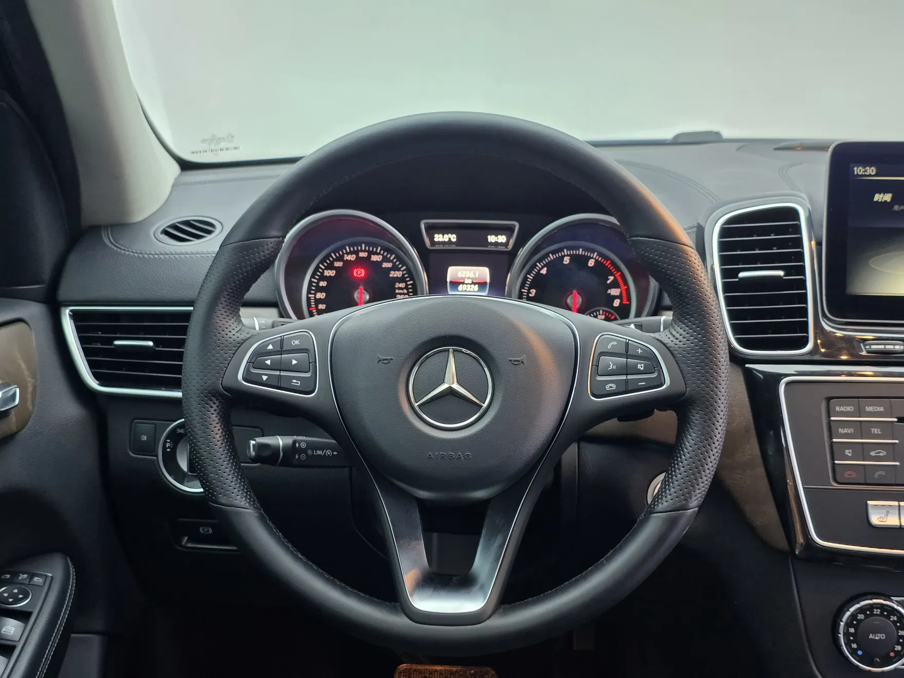 Mercedes-Benz GLE 320 4MATIC, 2018 11