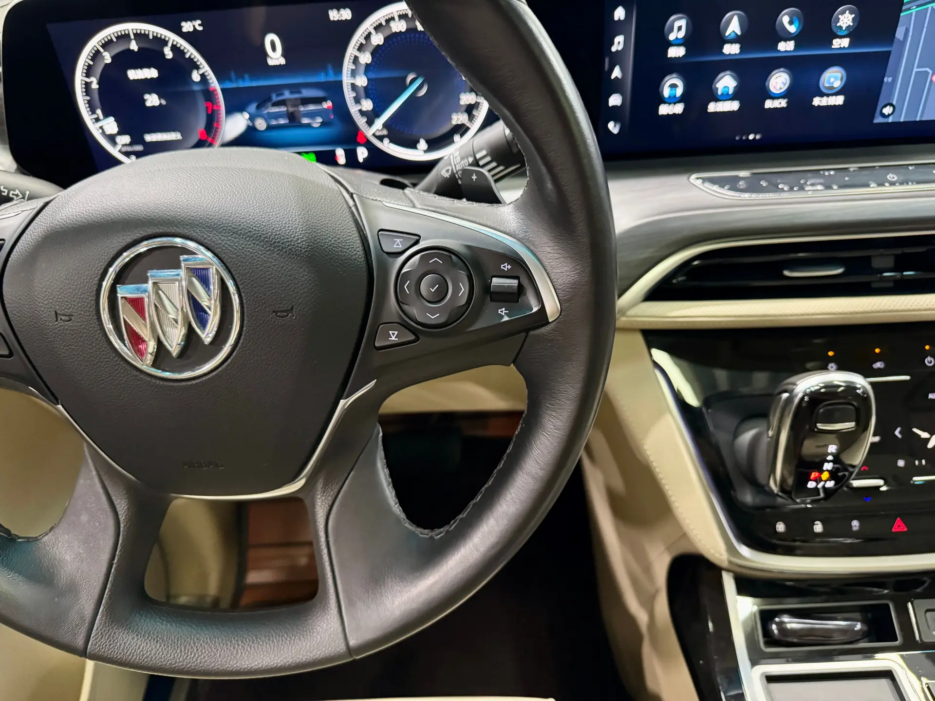 Buick GL8, 2022 13