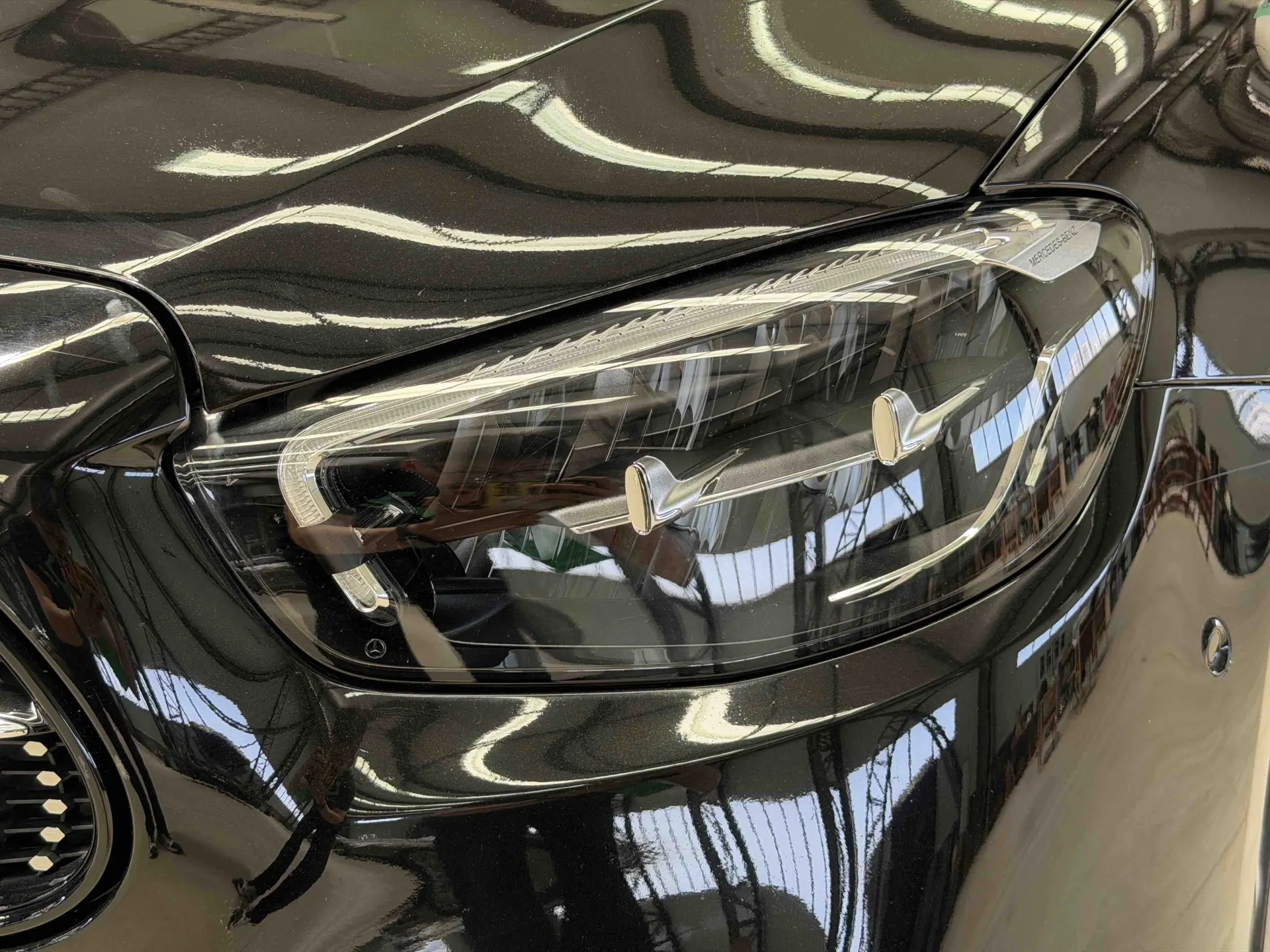 Mercedes-Benz E 350 e, 2022 6