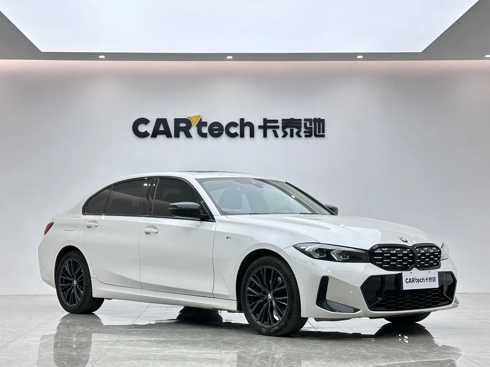 BMW 325Li, 2024 все фото
