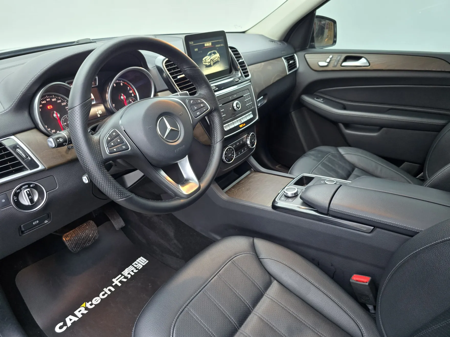 Mercedes-Benz GLE 320 4MATIC, 2018 21