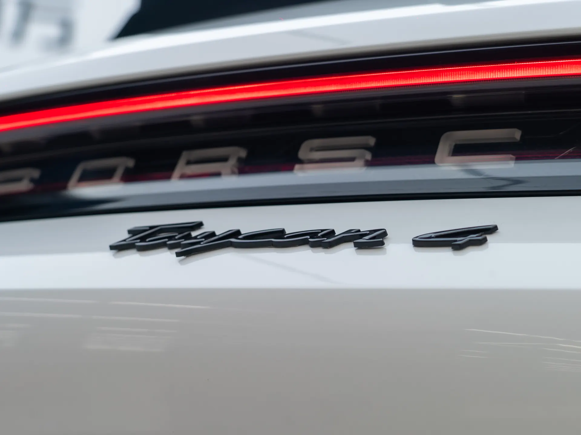 Porsche Taycan, 2024 9