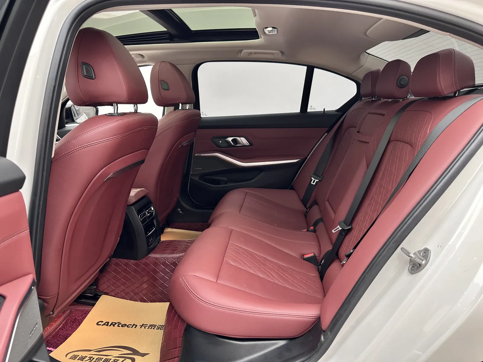 BMW 325Li, 2024 9
