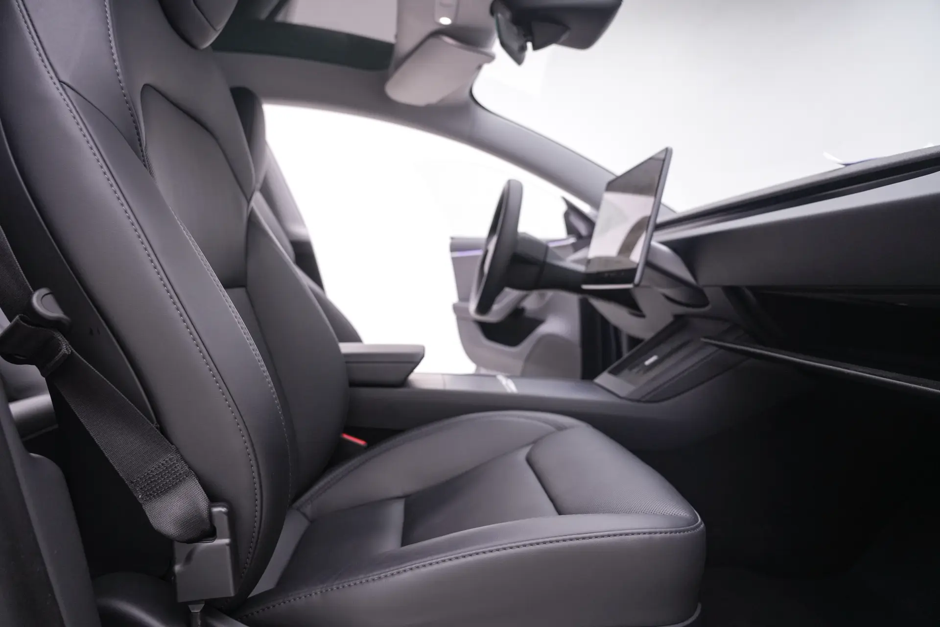 Tesla Model 3, 2024 20