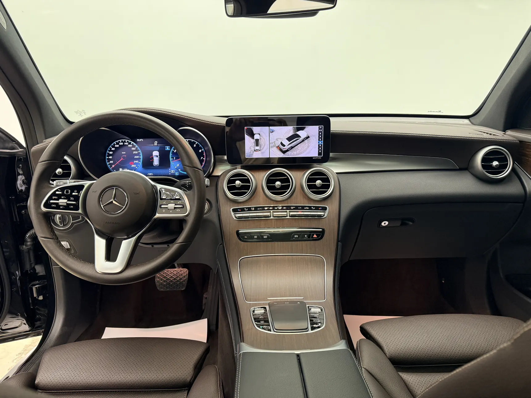 Mercedes-Benz GLC 300 L, 2021 8