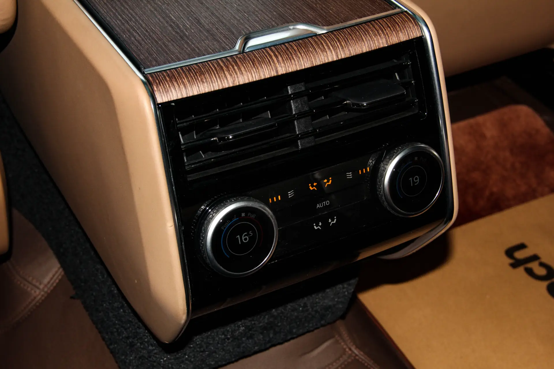 Land Rover Range Rover, 2024 28