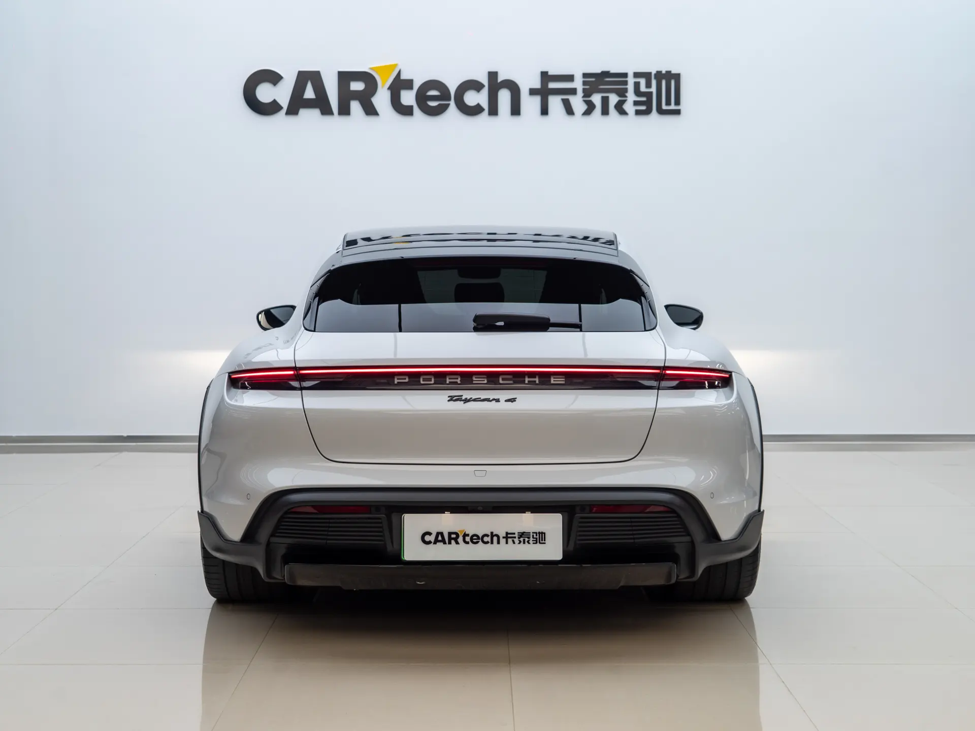Porsche Taycan, 2024 все фото