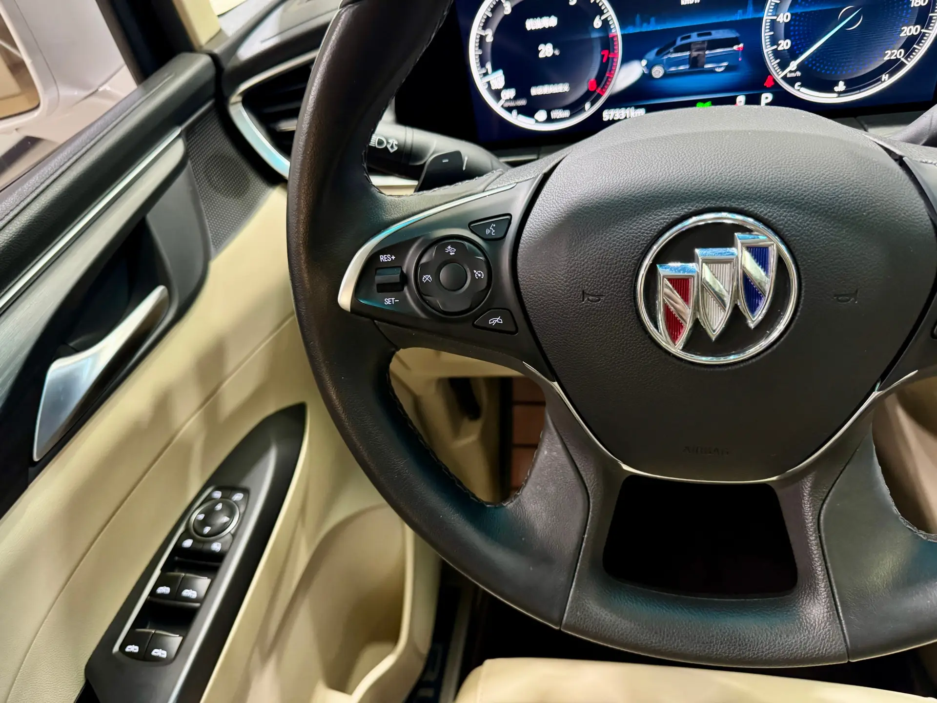 Buick GL8, 2022 12