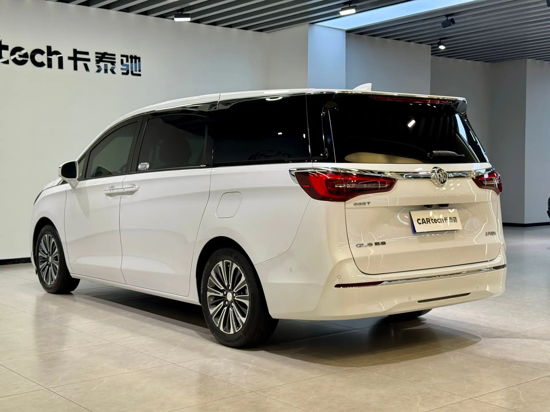 Buick GL8, 2022 26