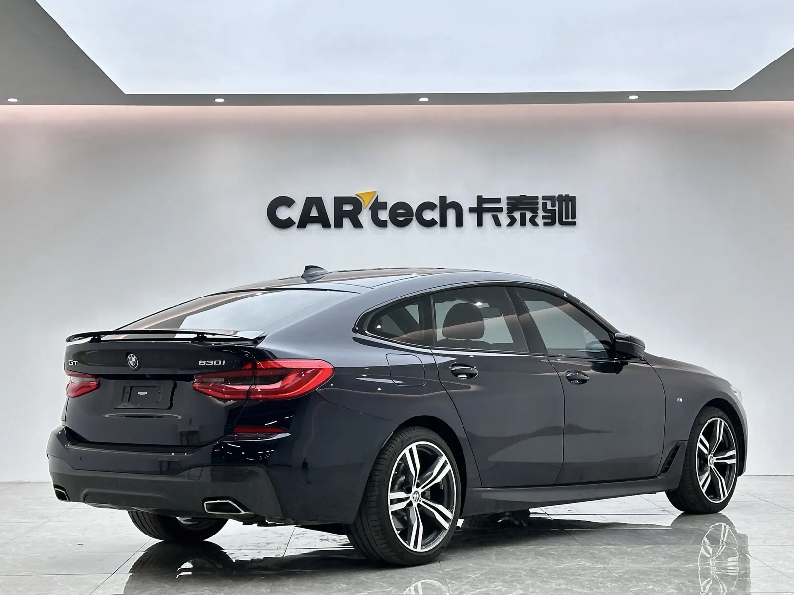 BMW 6GT, 2021 все фото