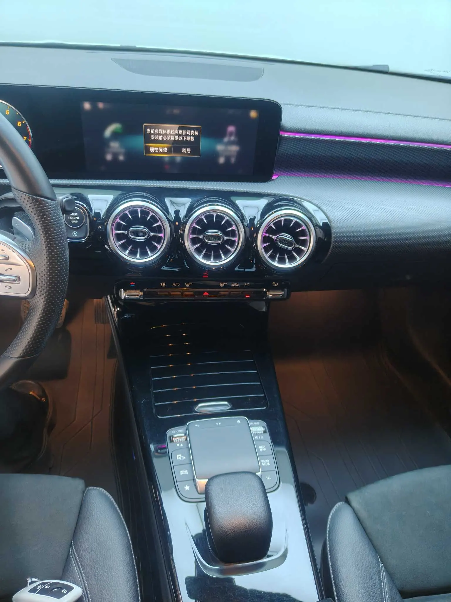 Mercedes-Benz A 200 L, 2022 14