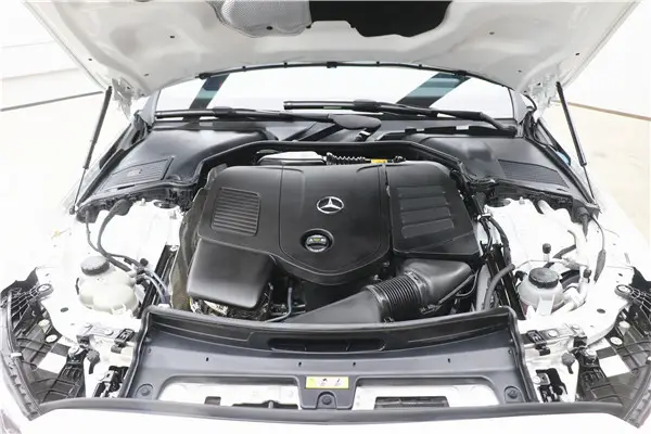 Mercedes-Benz C 260 L, 2025 6