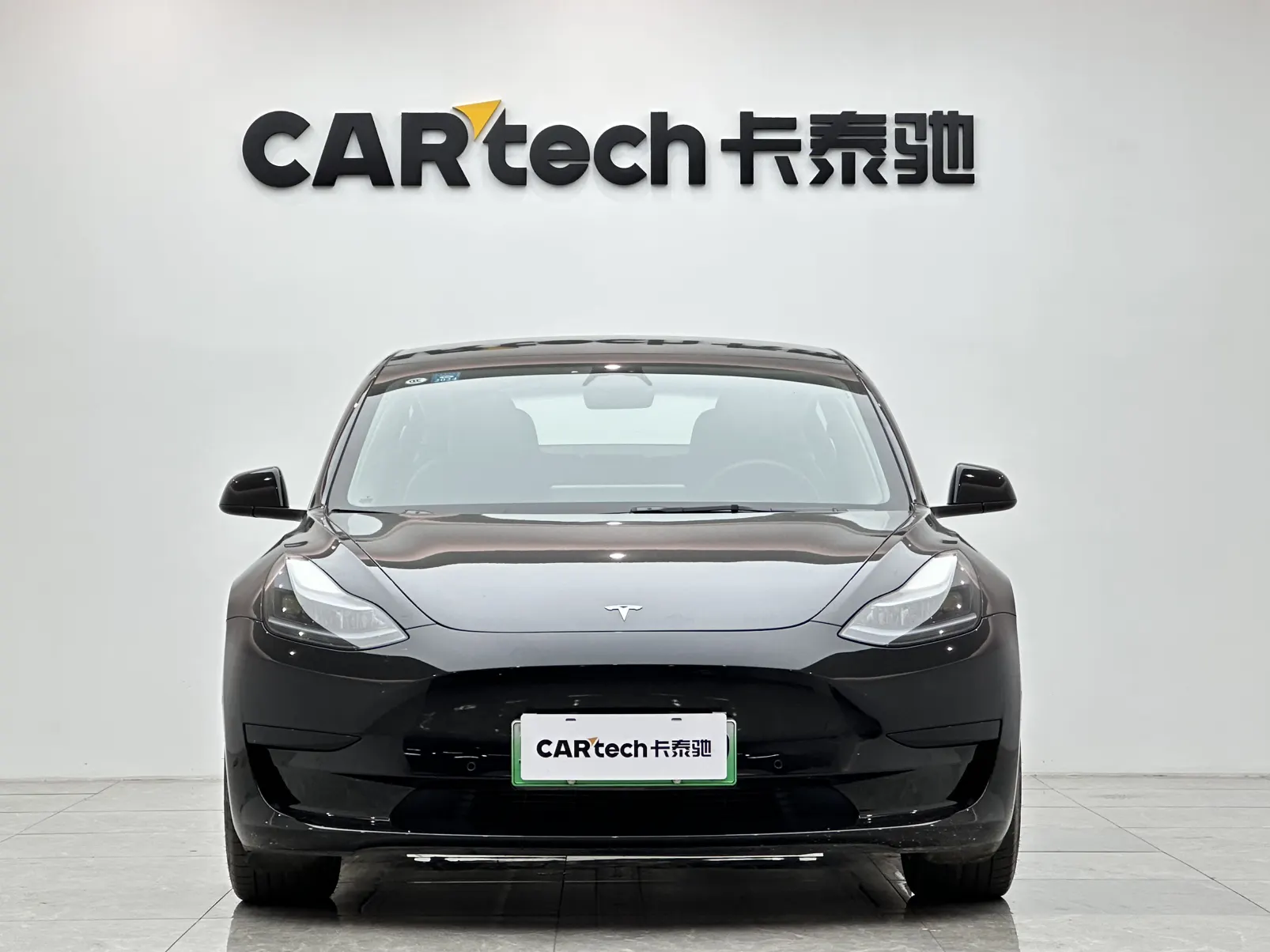 Tesla Model 3, 2022 все фото