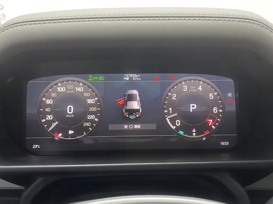Land Rover Defender, 2021 15