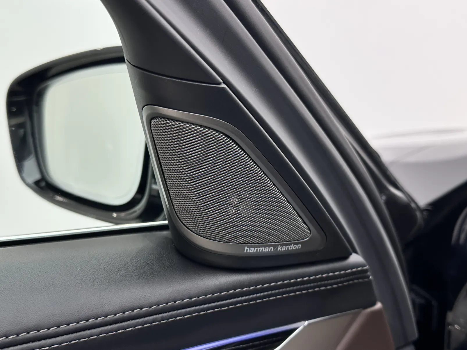 BMW 740Li, 2022 15