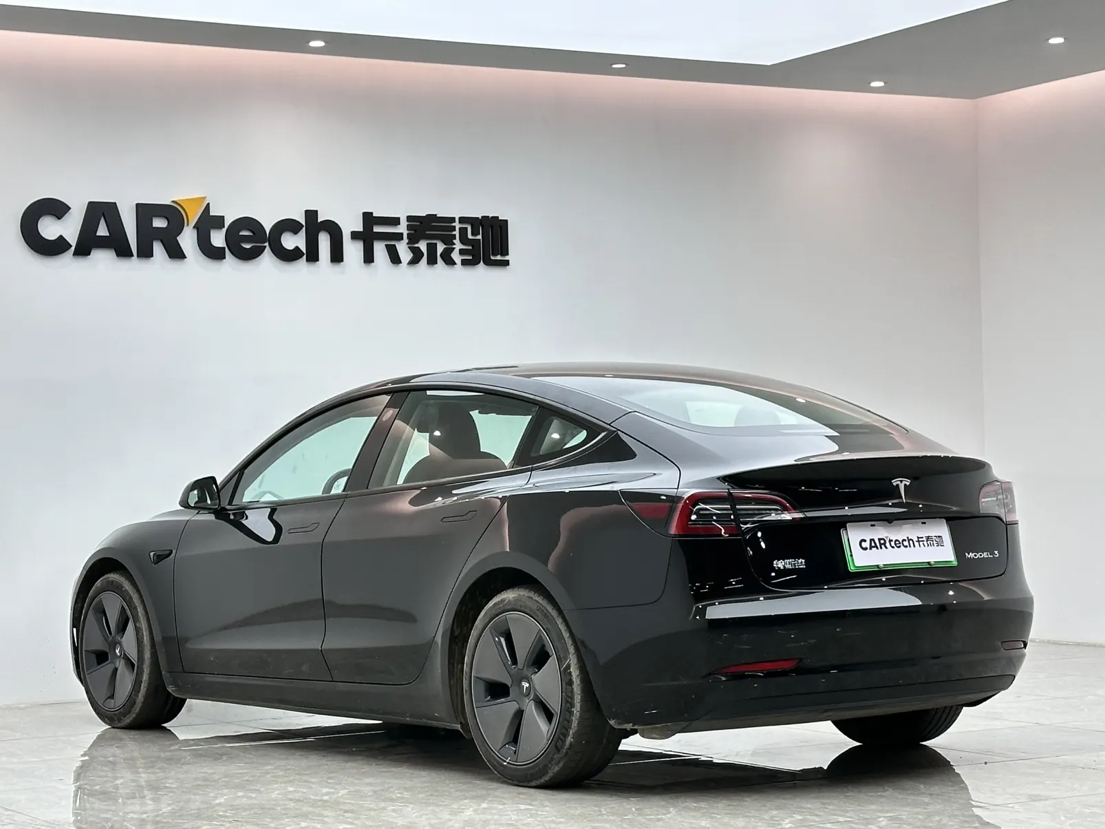 Tesla Model 3, 2022 2