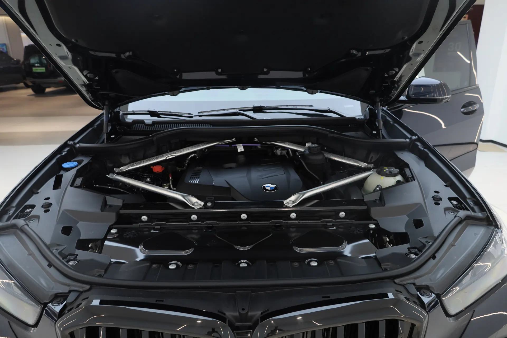 BMW X5, 2026 12