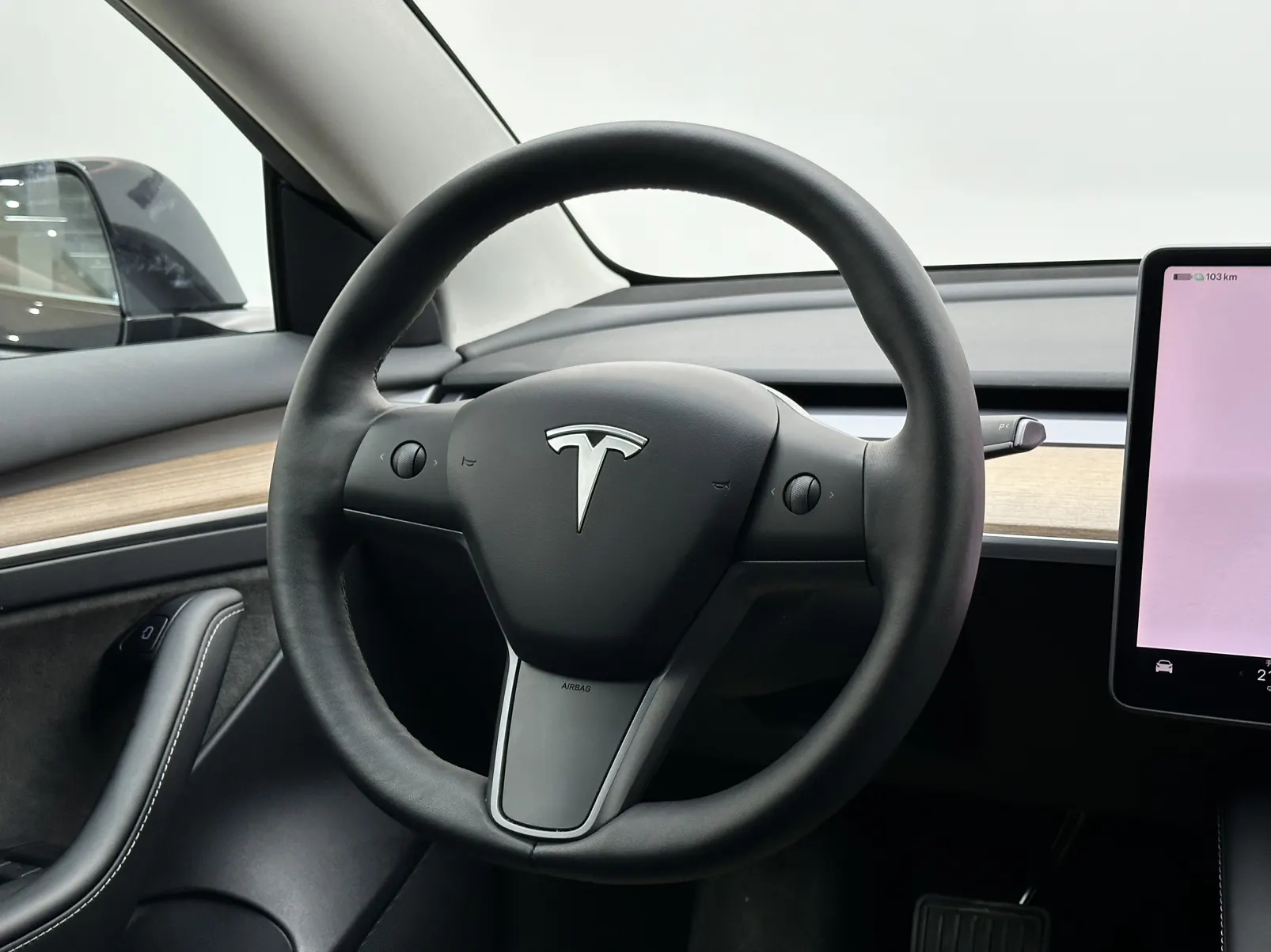 Tesla Model 3, 2022 10