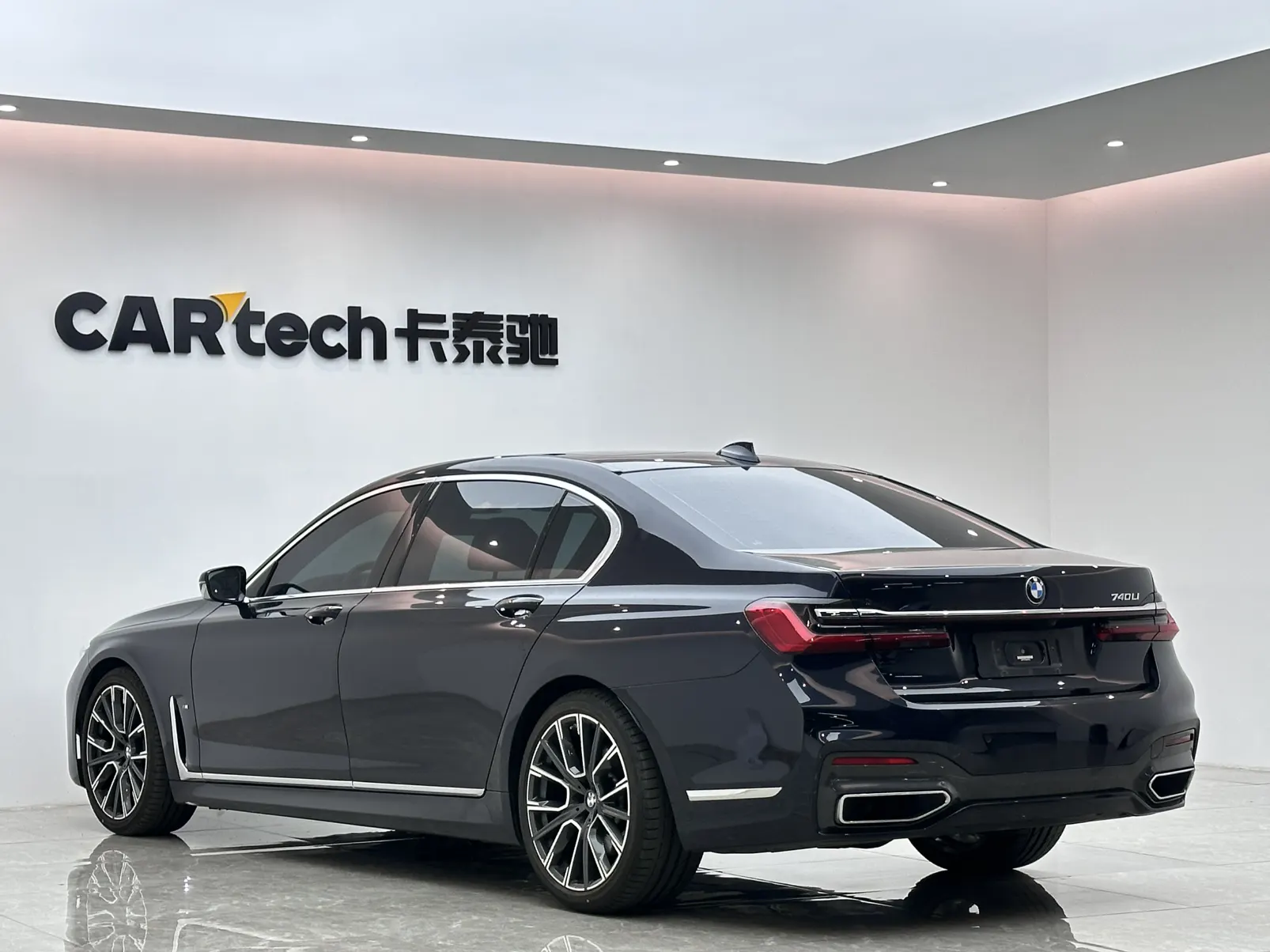 BMW 740Li, 2022 3