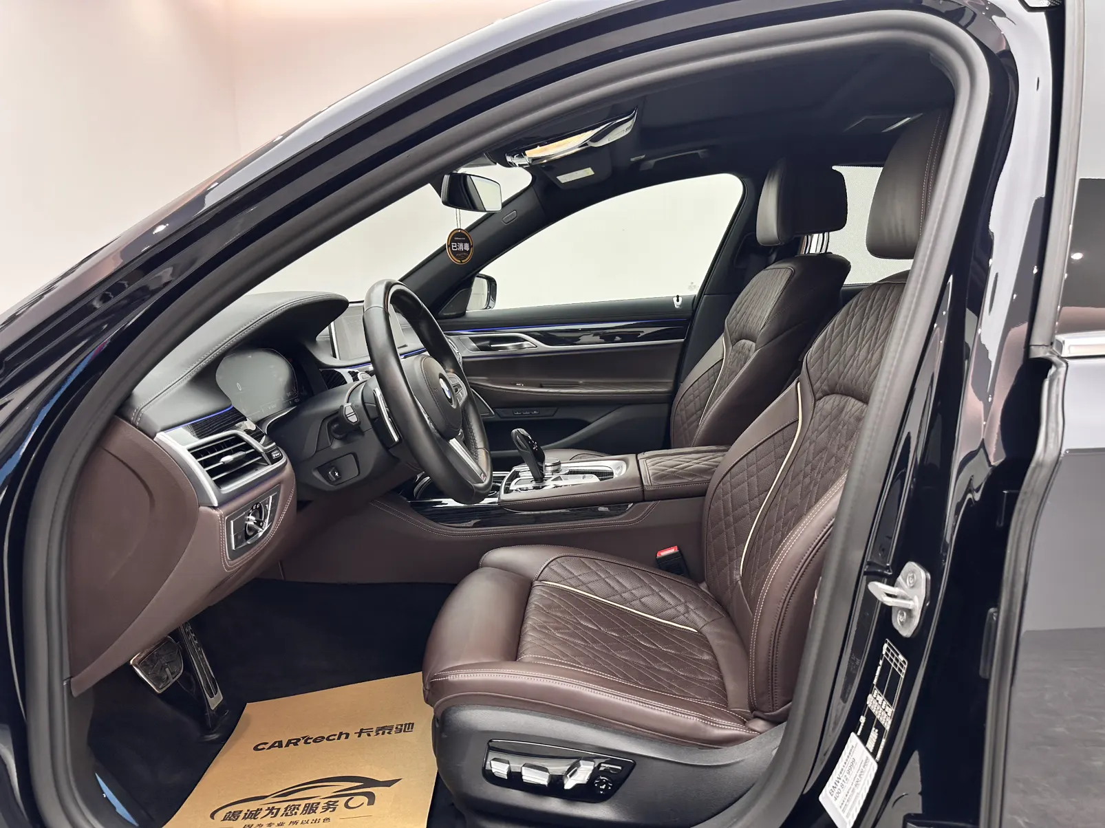 BMW 740Li, 2022 8