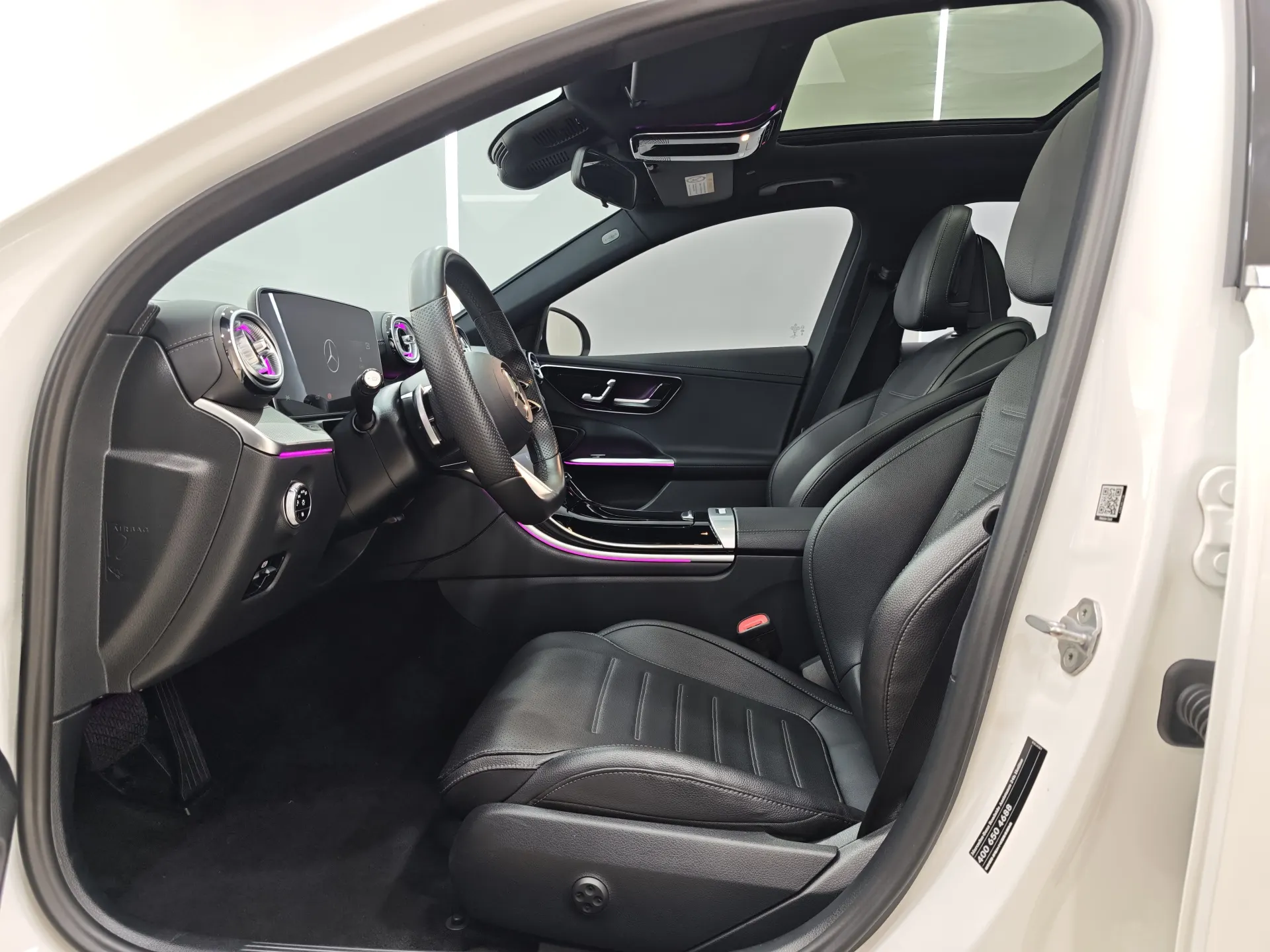 Mercedes-Benz C 260 L, 2024 15