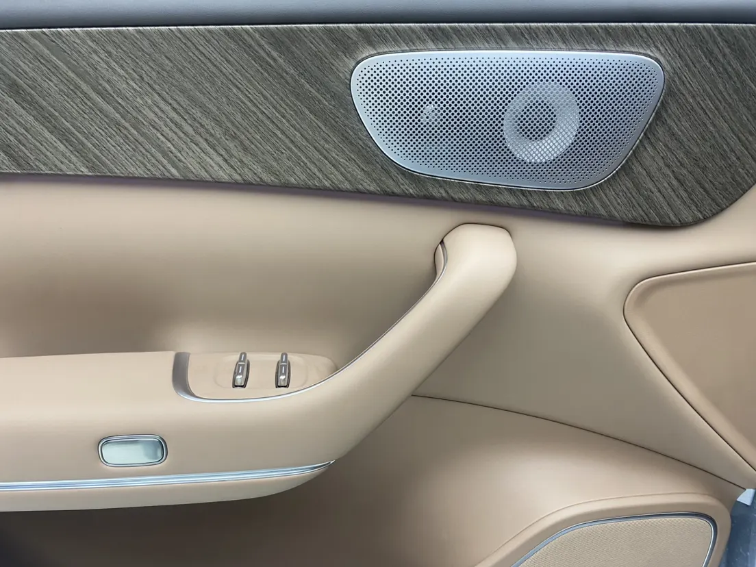 Leapmotor C11, 2025 25