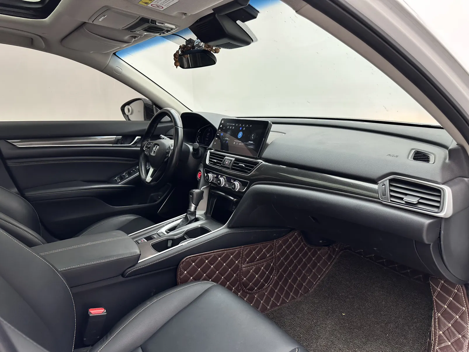 Honda Accord, 2022 11