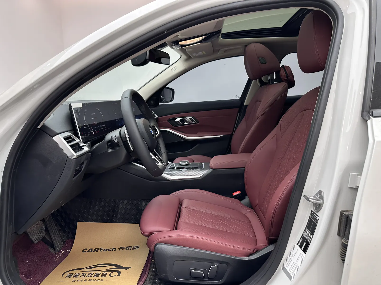 BMW 330Li, 2025 8