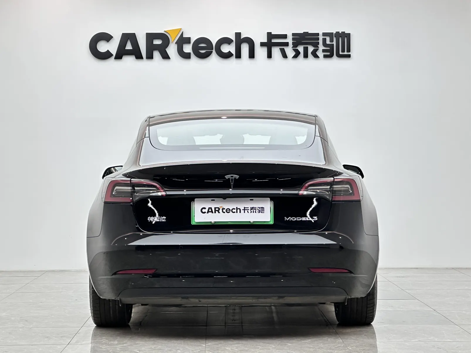 Tesla Model 3, 2022 3