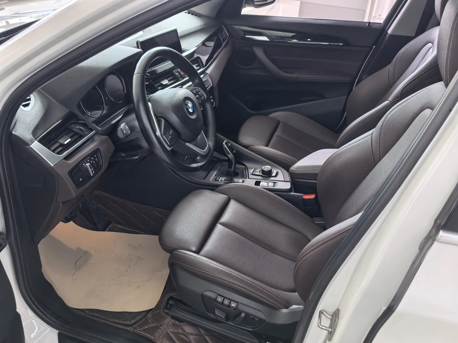 BMW X1, 2019 13