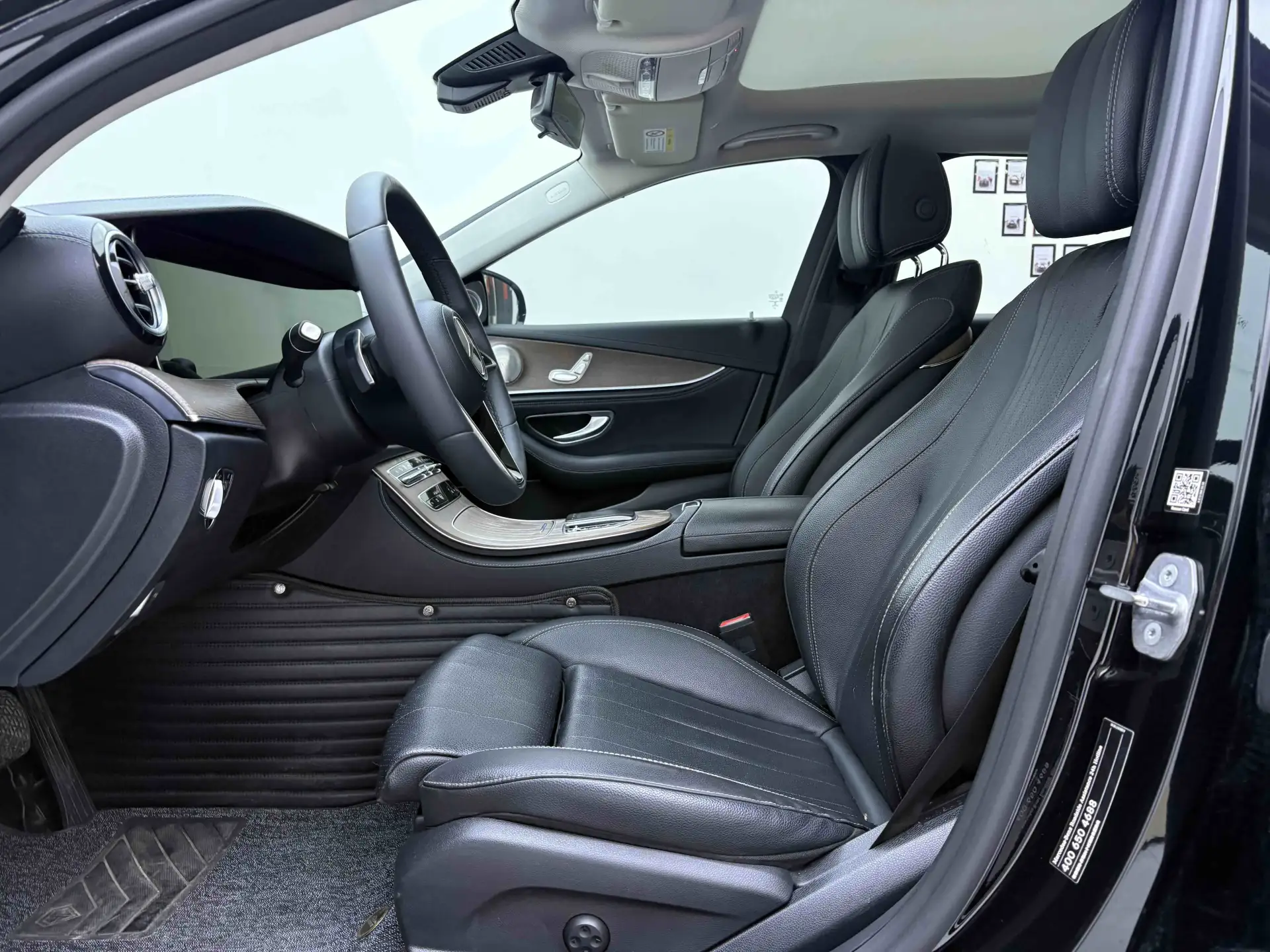 Mercedes-Benz E 260 L, 2021 6