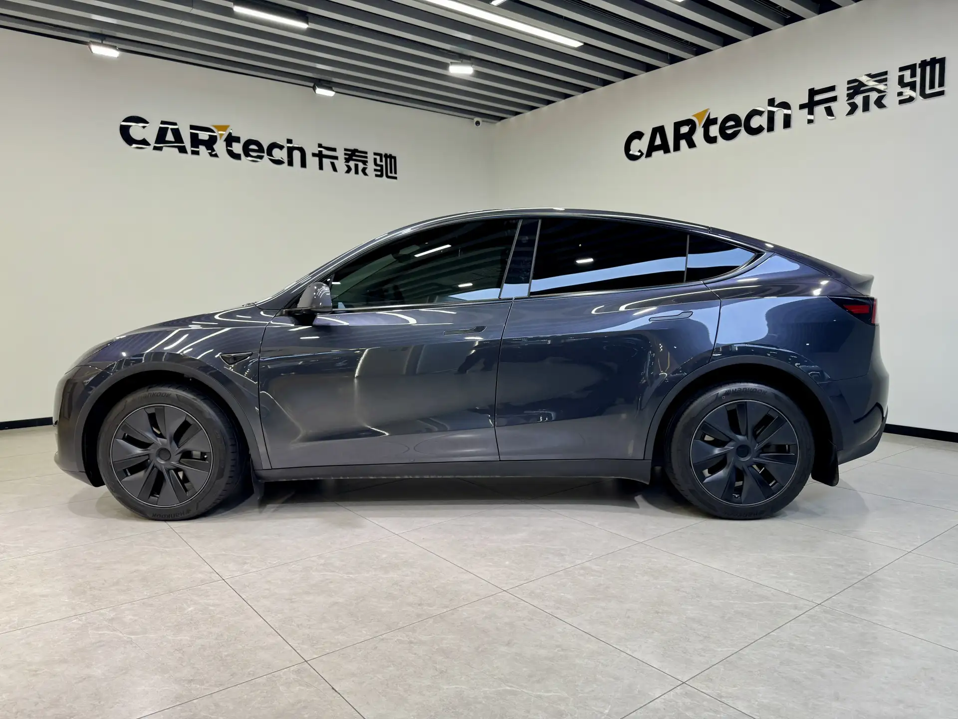 Tesla Model Y, 2024 28