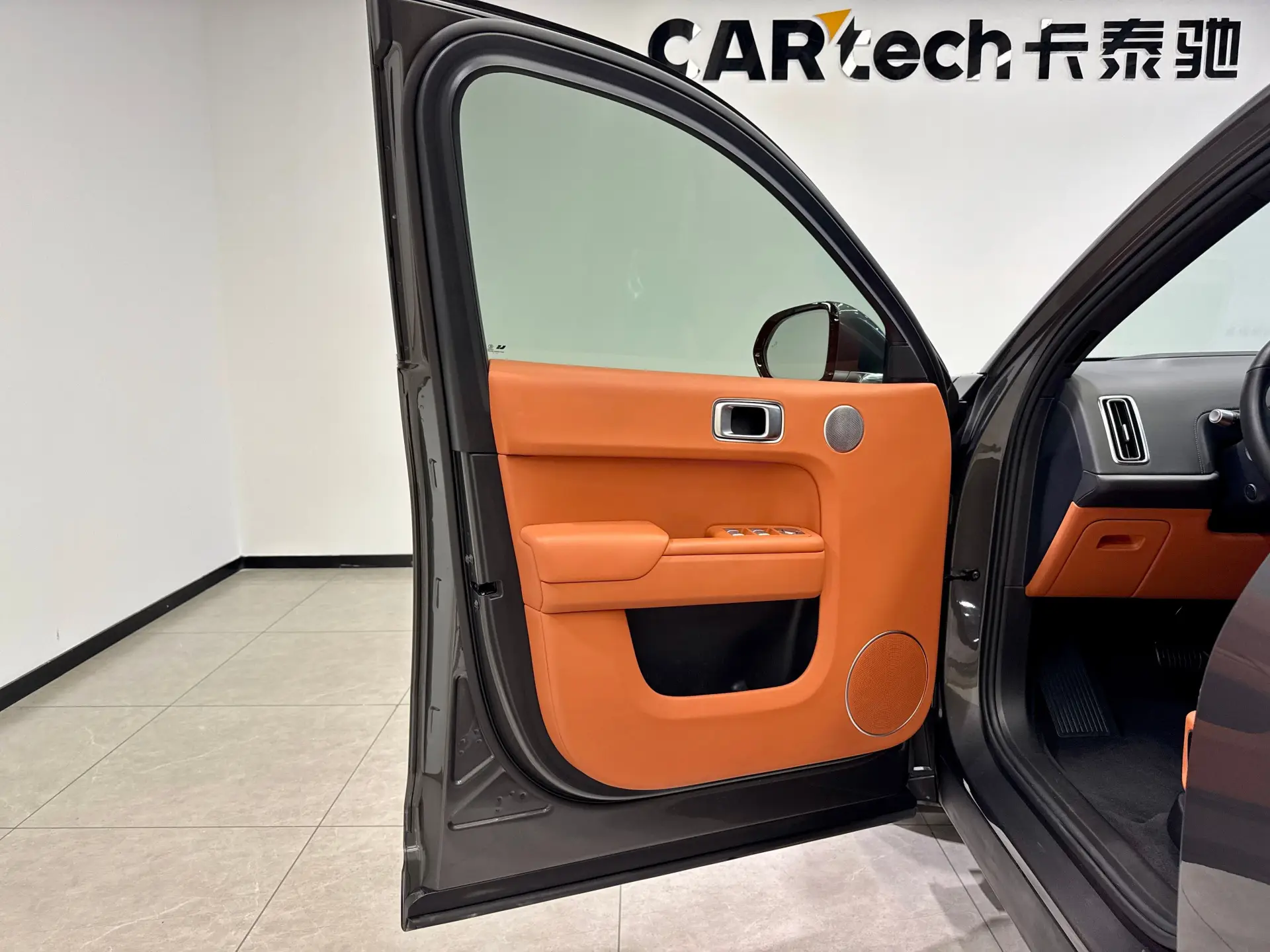Li Auto L7, 2023 все фото