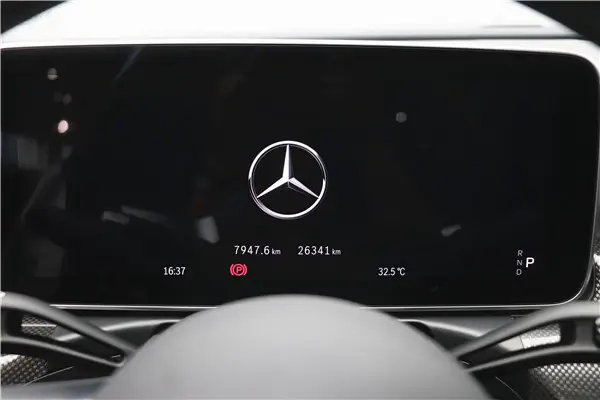 Mercedes-Benz C 260 L, 2025 3