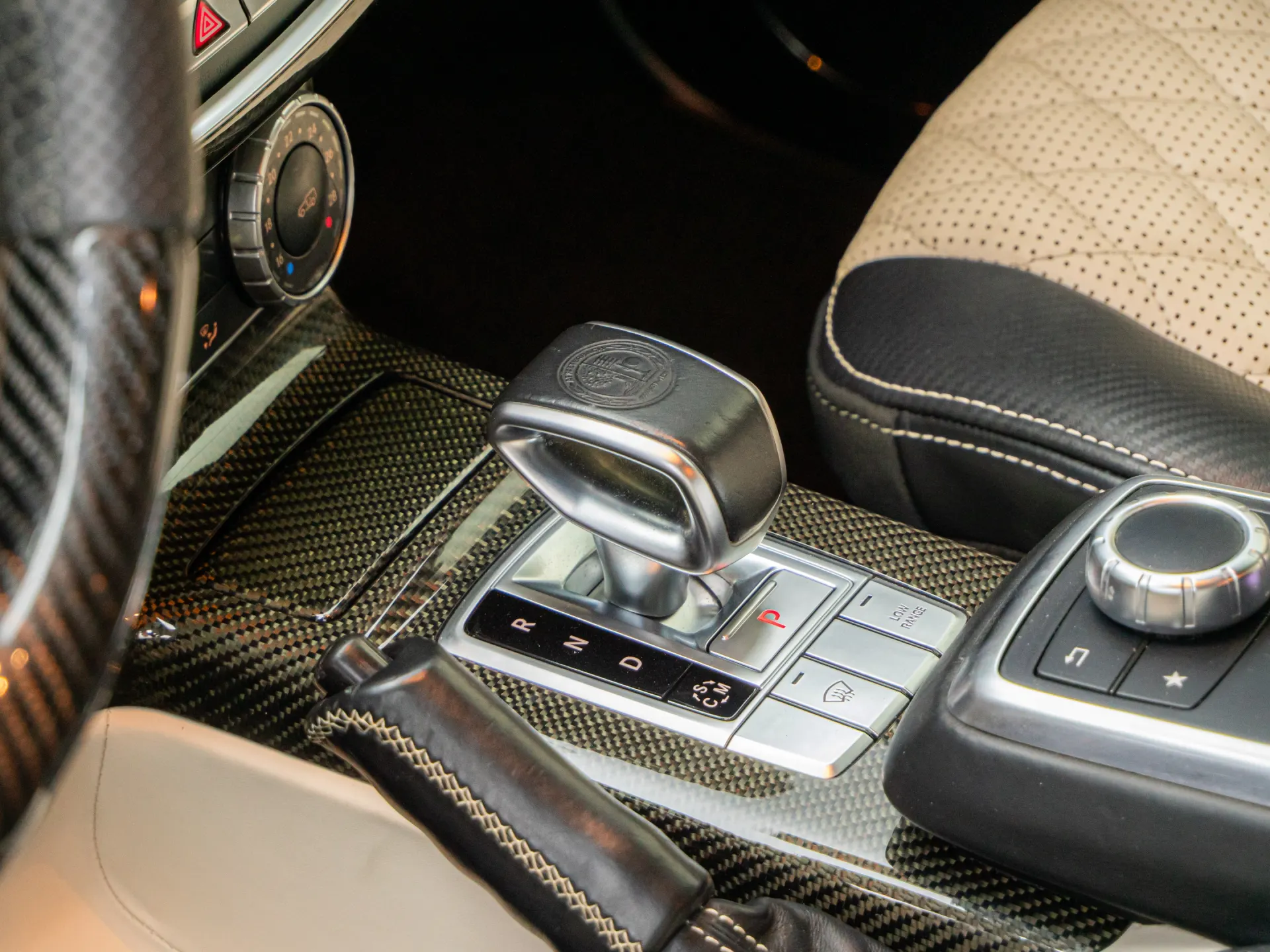Mercedes-Benz G 63, 2016 28