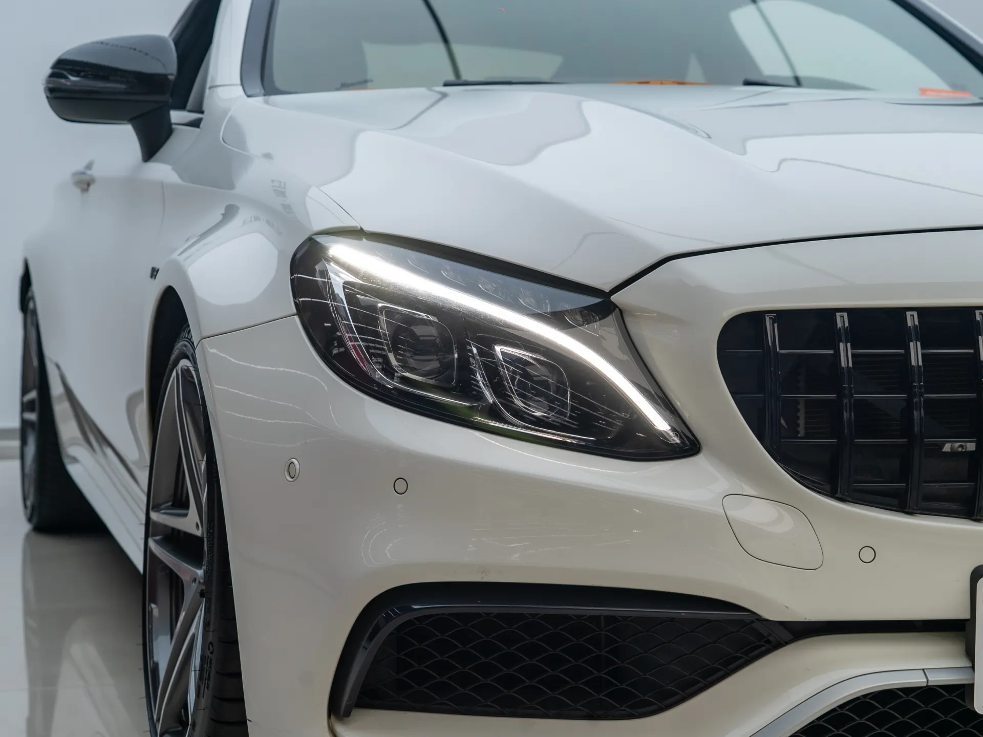 Mercedes-Benz C 63, 2019 11