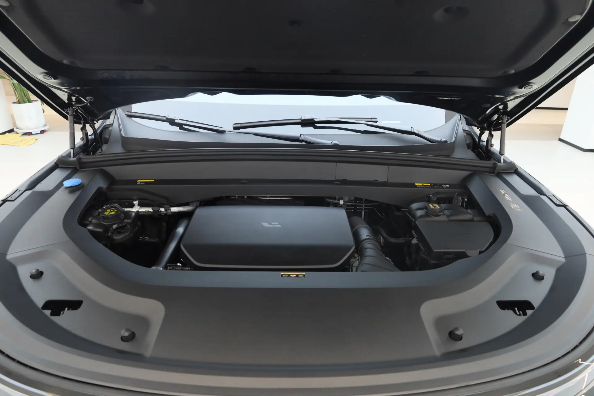 Li Auto L8, 2026 11
