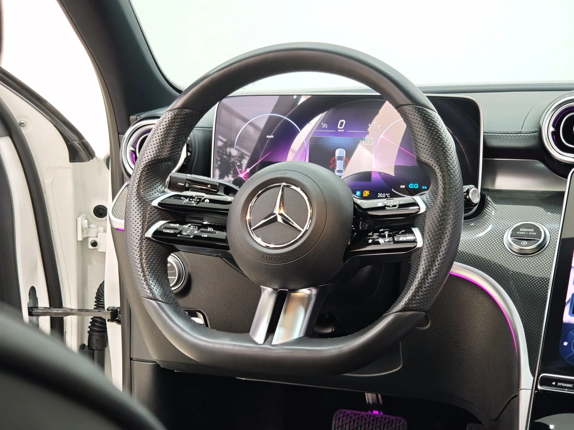 Mercedes-Benz C 260 L, 2024 18