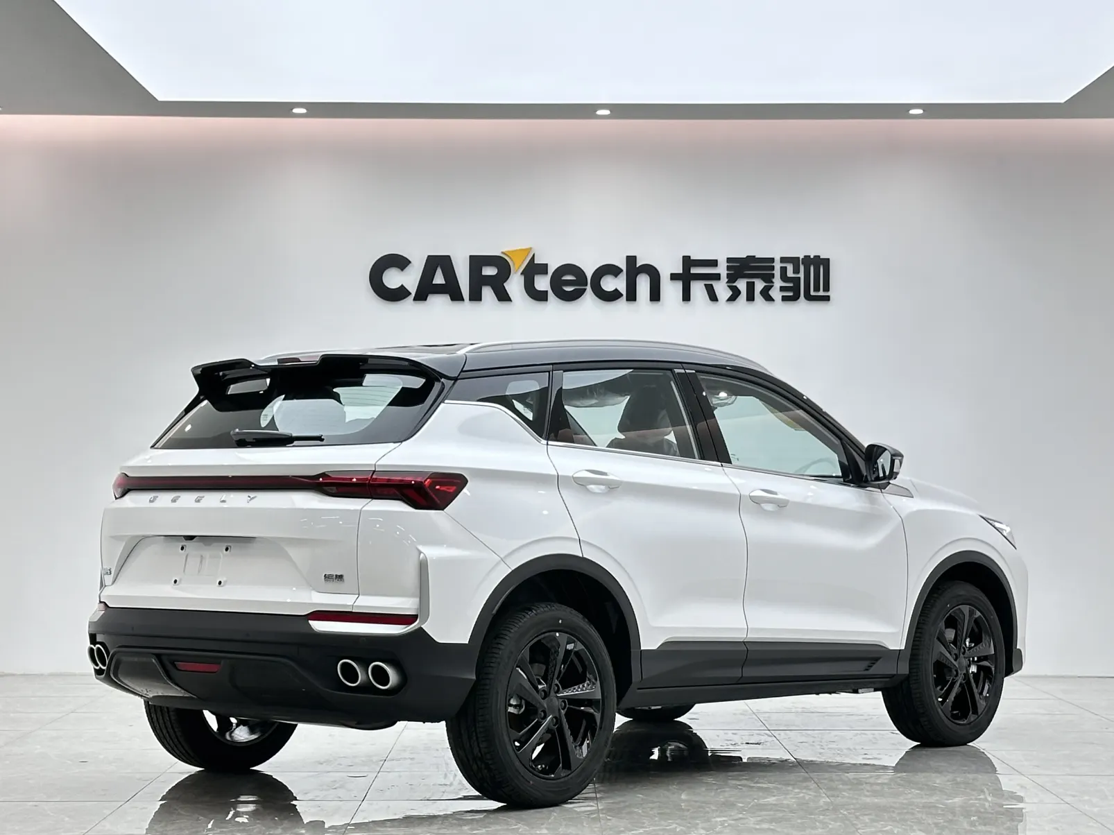 Geely Coolray, 2026 все фото